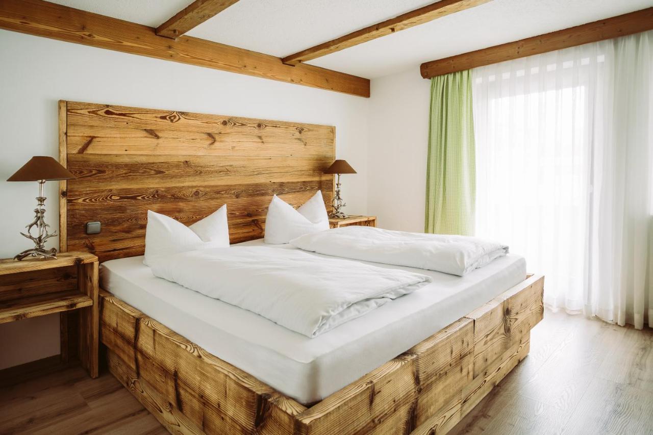 Der Baeren In Zell Hotel Eisenberg  Bagian luar foto