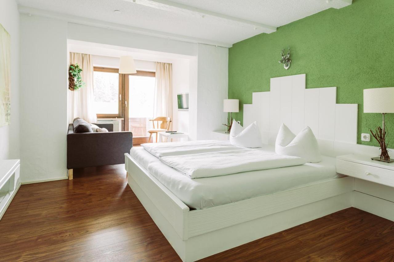 Der Baeren In Zell Hotel Eisenberg  Bagian luar foto