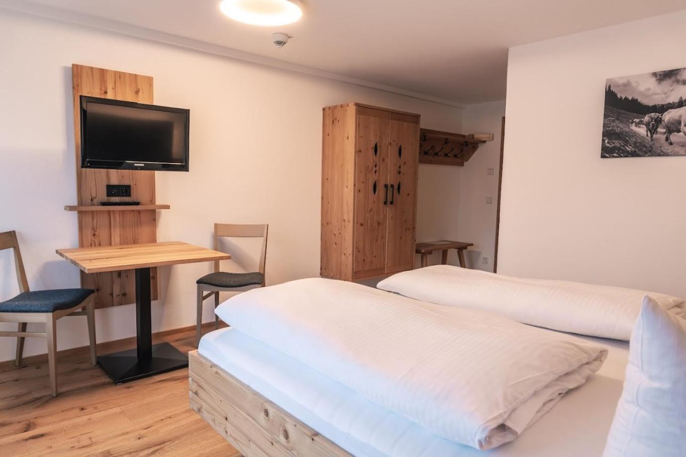 Der Baeren In Zell Hotel Eisenberg  Bagian luar foto