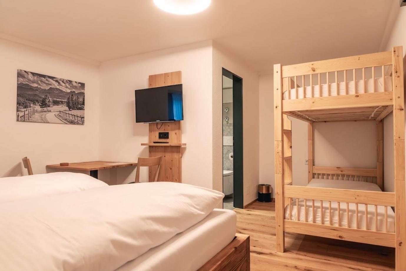 Der Baeren In Zell Hotel Eisenberg  Bagian luar foto